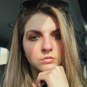 Meet your Posher, Malina